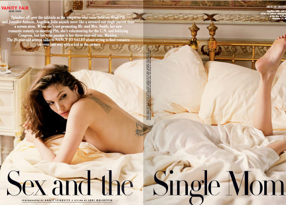 Angelina Jolie a pozat sexy! (9)