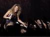 Shakira - EMA 2005 (3)